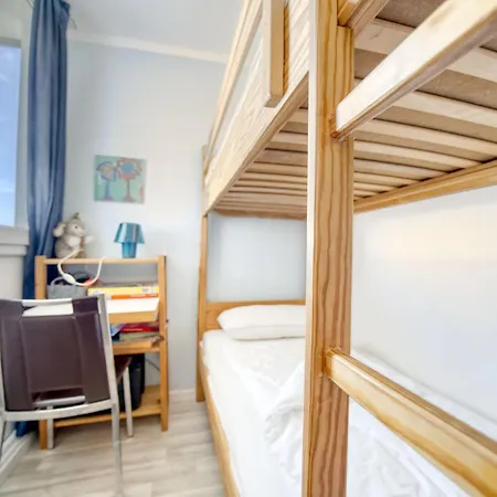 - Haus G, App 0g1001
