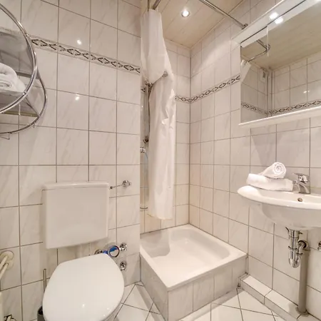 - Haus G, App 0g1001 * Heiligenhafen